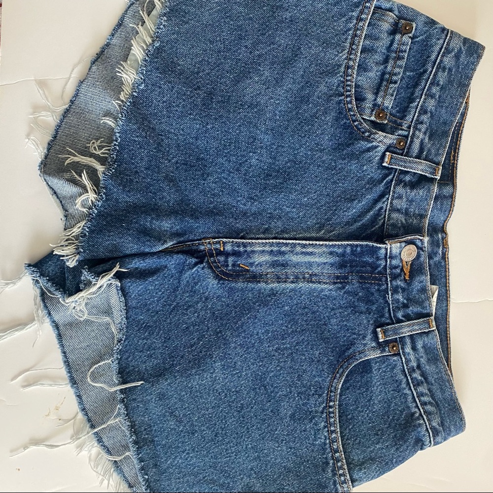 Levi’s 570 shorts